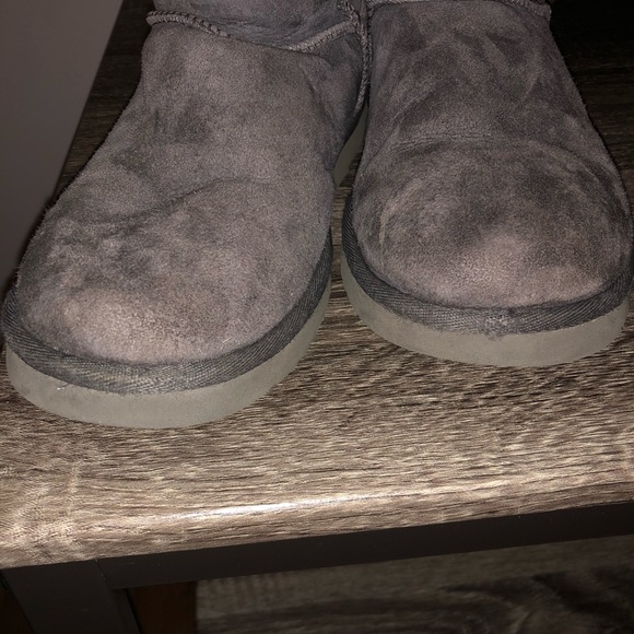 Gray bailey bow ugg boots - Picture 5 of 7